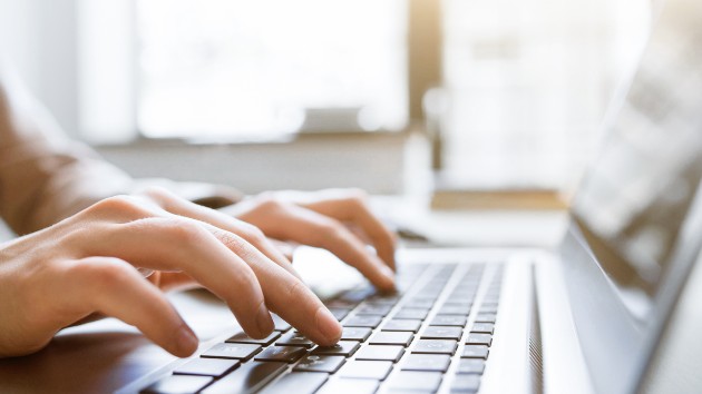istock_102220_keyboardtyping