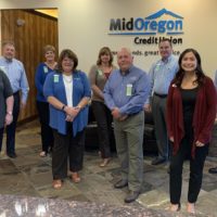 201026-mid-oregon-credit-union-executives-and-team-members