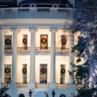 wh_112320_whitehouseholiday