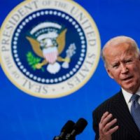 getty_12621_bidenpresseal