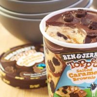 topped_salted_caramel_brownie_benjerrys_1611855926980_hpembed_2x1_992201