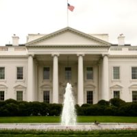 istock_21521_whitehouse