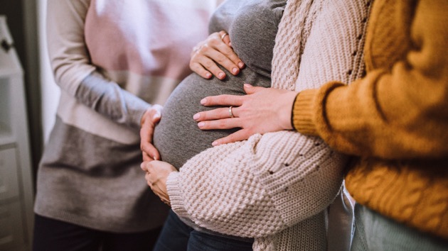These four sisters are all expecting to give birth within months of each other - Vimarsana News