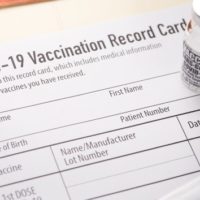 istock_41921_covidvaccrecord