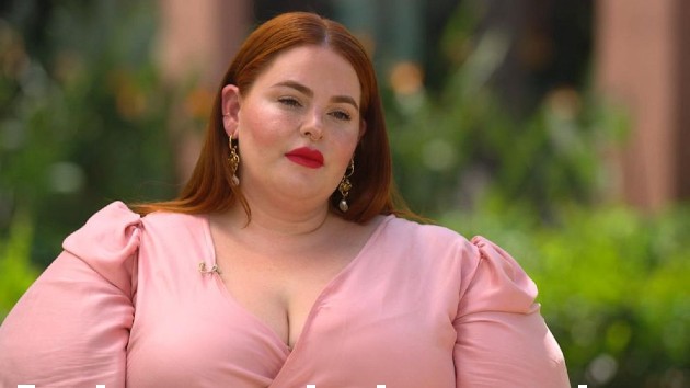 Plus-size model Tess Holliday opens up about eating disorder - Vimarsana News
