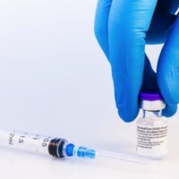 istock_082321_pfizervacc