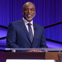 e_levar_burton_jeopardy_07272021-4