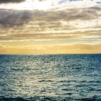 istock_101221_shipwreck