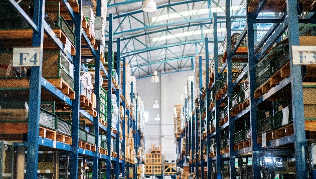 US warehouses running out of room amid supply chain crisis - Vimarsana News