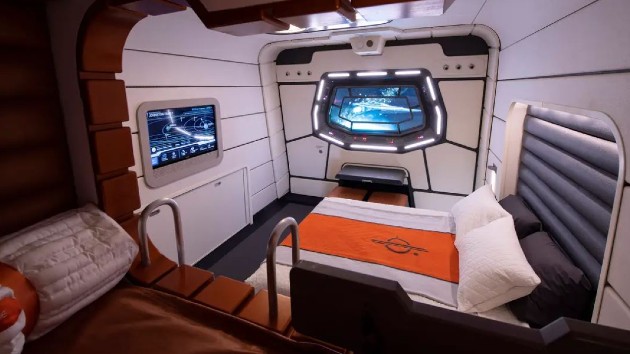 Disney gives sneak peek of its upcoming 'Star Wars': Galactic Starcruiser interactive hotel - Vimarsana News