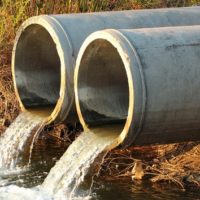 istock_12821_contaminatedwaterjpg