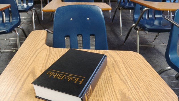 Tax dollars for religious school tuition? Supreme Court conservatives warm to the idea - Vimarsana News