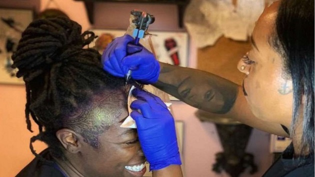 Black tattoo artists push for diversity in the white-dominated industry - Vimarsana News