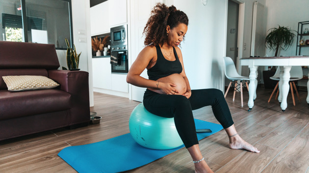 Black women turn to doulas as maternal mortality crisis deepens - Vimarsana News