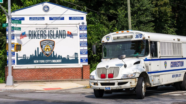 Federal takeover being considered at Rikers jail complex - Vimarsana News