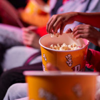 getty_5922_moviegoers