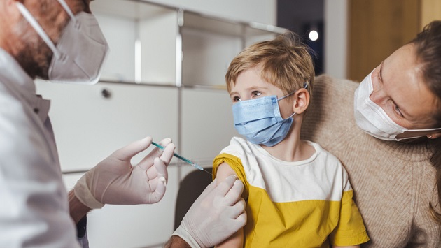 CDC committee greenlights Moderna COVID-19 vaccine for children 6-17 - Vimarsana News