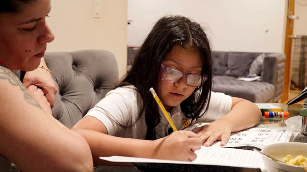 Families reflect on the pandemic's long-term impact on students' learning - Vimarsana News