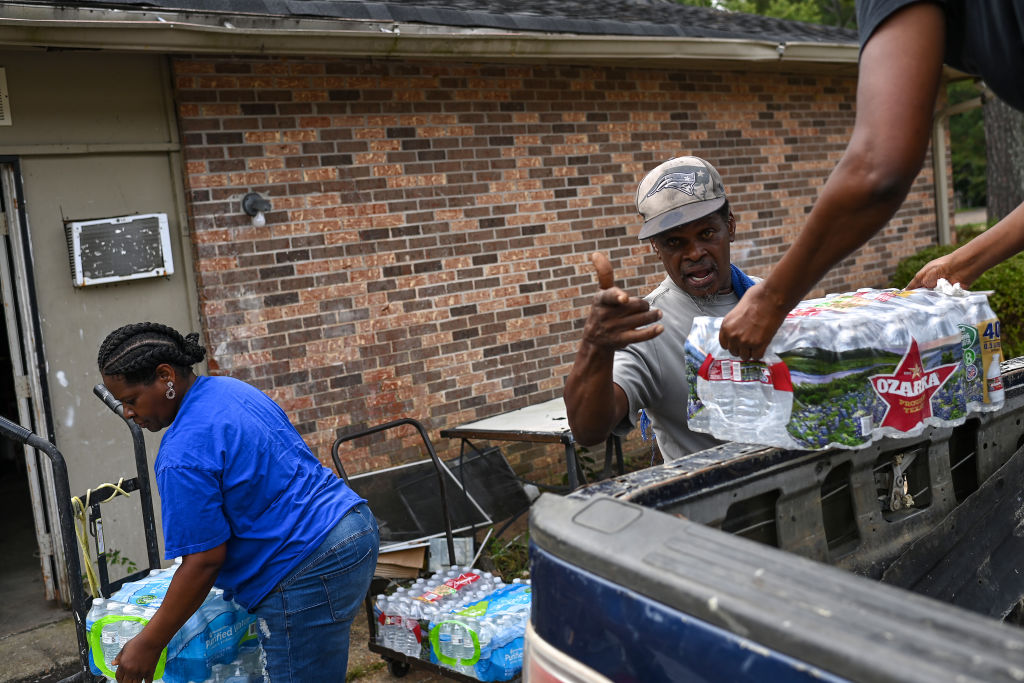 Jackson, Mississippi, residents sue officials over water crisis - Vimarsana News