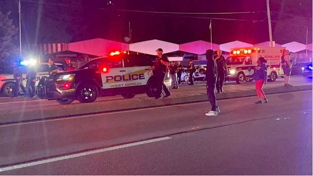 Kennywood shooting: 3 shot, including 2 teenagers, in front of ride at amusement park - Vimarsana News