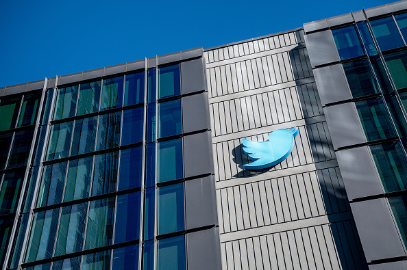 Social media stock influencers accused of $114M 'pump and dump' scheme - Vimarsana News