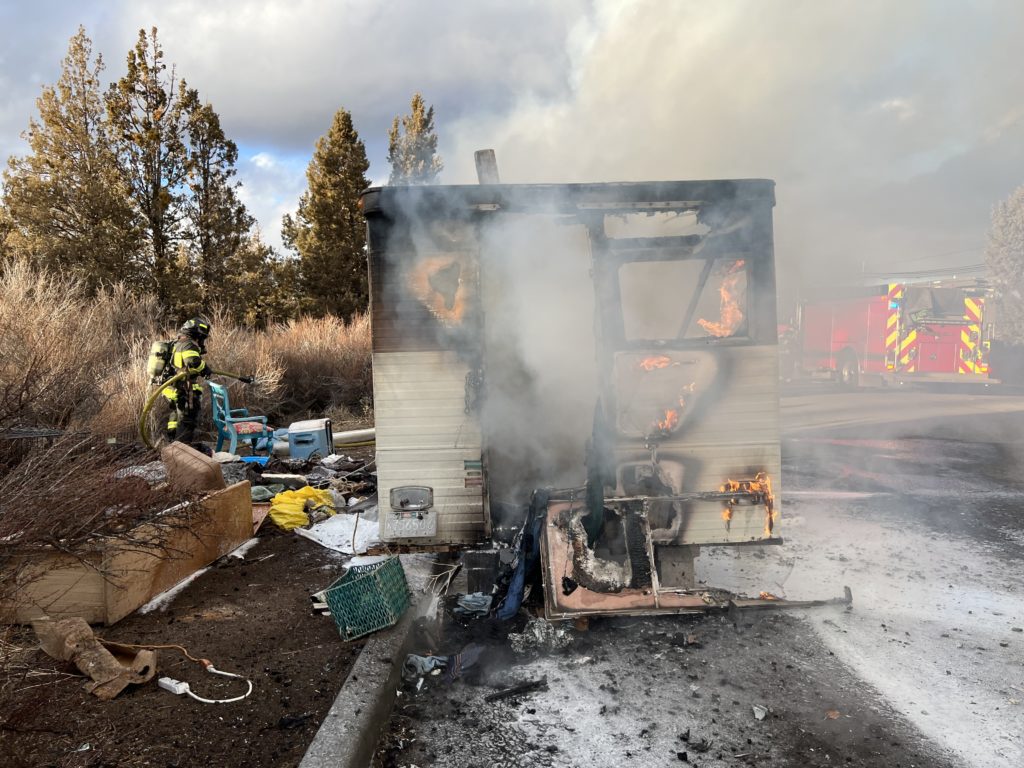 Camper Fire On Hunnell Road - Vimarsana News