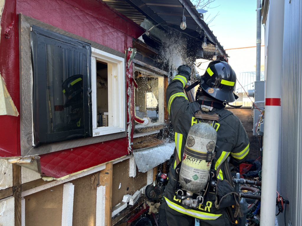 Food Cart Fire Causes 8K In Damage - Vimarsana News