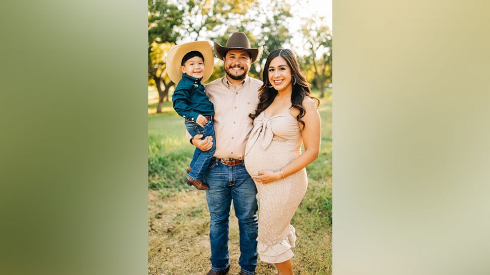 Woman goes into septic shock after giving birth, has her feet and hands amputated - Vimarsana News
