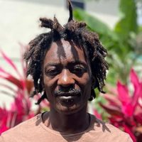 emonews_elvisfrancois_030123411331