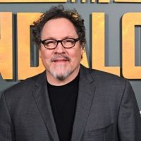 e_jon_favreau_mando_prem_03022023206739