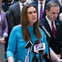 gettyimages_sarahsanders_030723488795