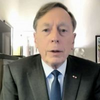 abc_davidpetraeus_032123905020