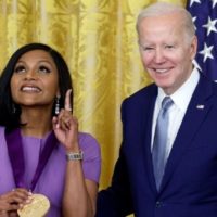 getty_mindy_kaling_white_house_03232023466820