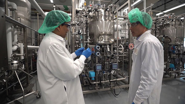 Lab-grown chicken meat is getting closer to restaurant menus and store shelves - Vimarsana News