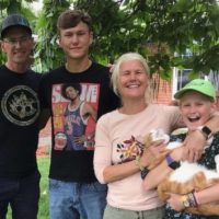 thompson-family-ht-lv-230321_1679444537378_hpembed_1x1_992663908