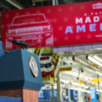 wh_041723_bidenevcars365024
