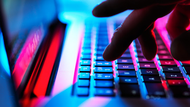 Discord user in group where secret documents surfaced details how members admired alleged leaker - Vimarsana News