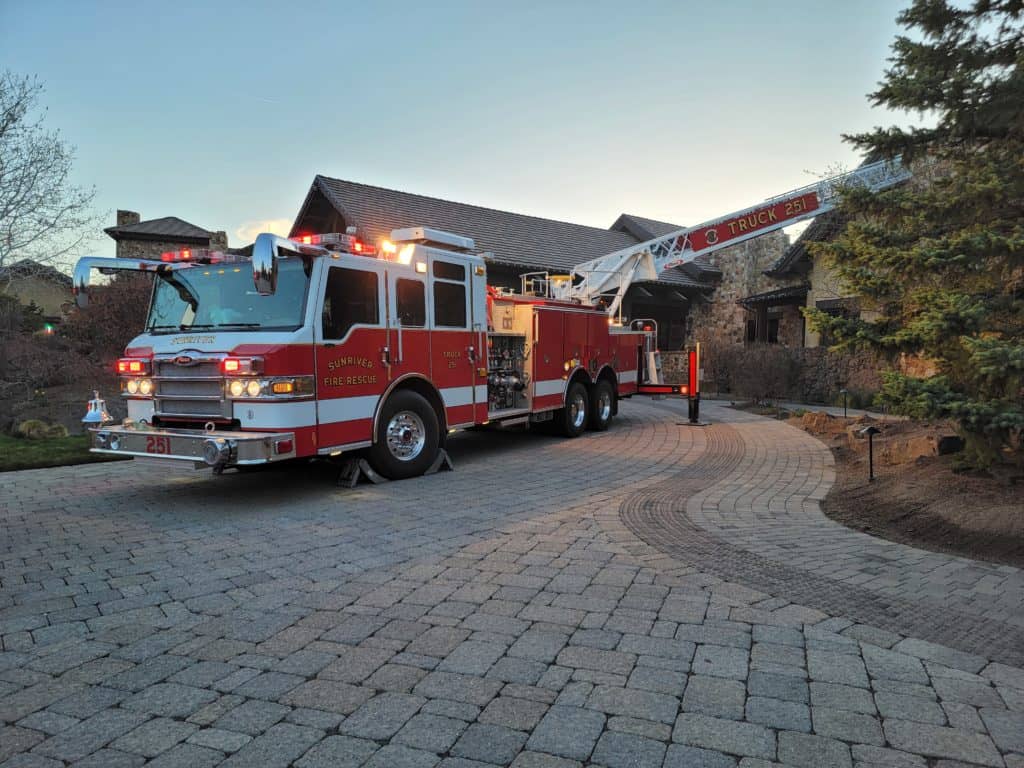 Crews Battle Fire At Juniper Reserve - Vimarsana News