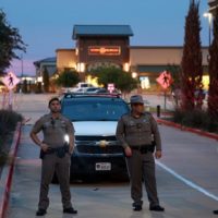 gettyimages_allenpremiumoutlets_050823909796