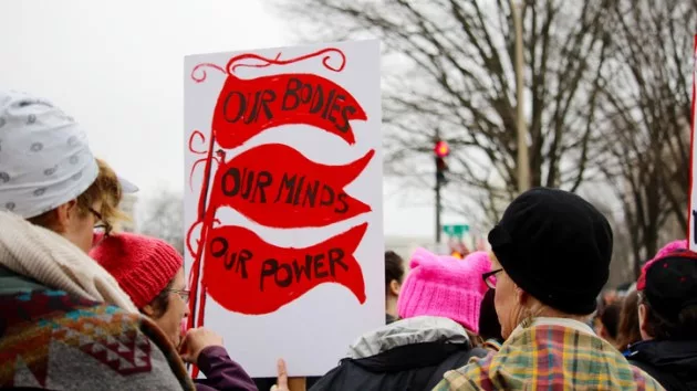 North Carolina 12-week abortion ban goes into effect, down from 20-week limit - Vimarsana News