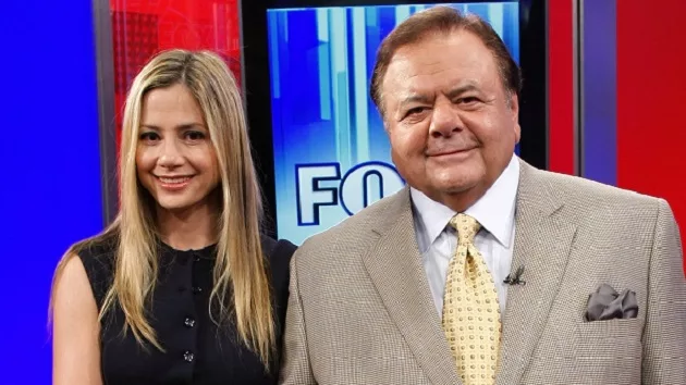 Mira Sorvino reveals she's dancing in honor of her late dad on 'DWTS' season 32 - Vimarsana News