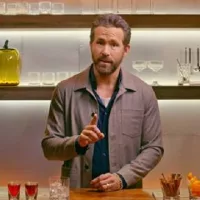 e_ryan_reynolds_negroni_09182023105635