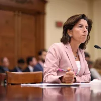 gina-raimondo-gty-jt-230921_1695342198393_hpembed_3x241773