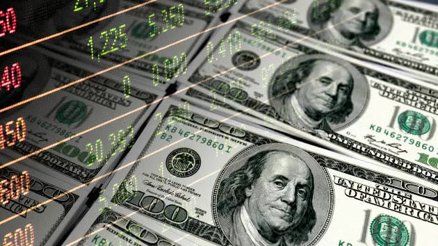 Citizen watchdogs eye Congress' 'killing it' approach to stock trading - Vimarsana News
