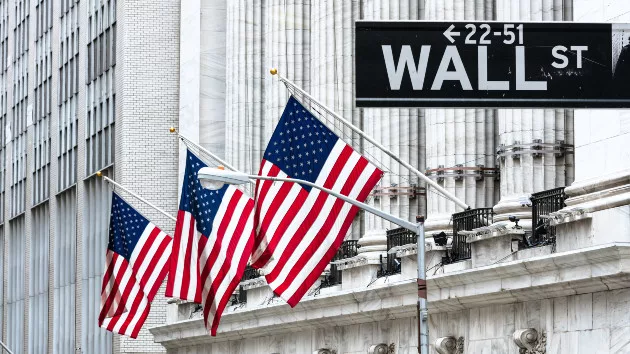 How Wall Street reckoned with climate change in 2023 - Vimarsana News