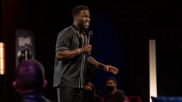 Kevin Hart says he "lied to" Chris Rock to make their comedy special happen | MyCentralOregon.com - Vimarsana News
