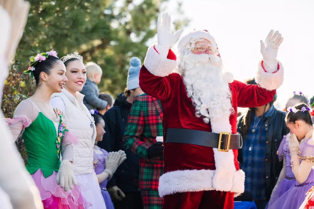 Santas Raise More Than $2K For Area Nonprofits - Vimarsana News