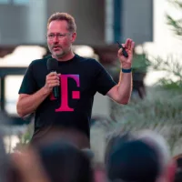 t-mobile-2-gty-bb-240528_1716900848113_hpembed_3x2127248