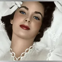 e_elizabeth_taylor_hbo_07222024110247