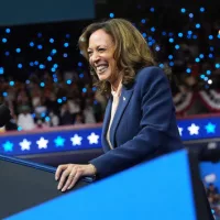 kamala-harris-gty-jt-240806_1722984098964_hpmain_16x9560957